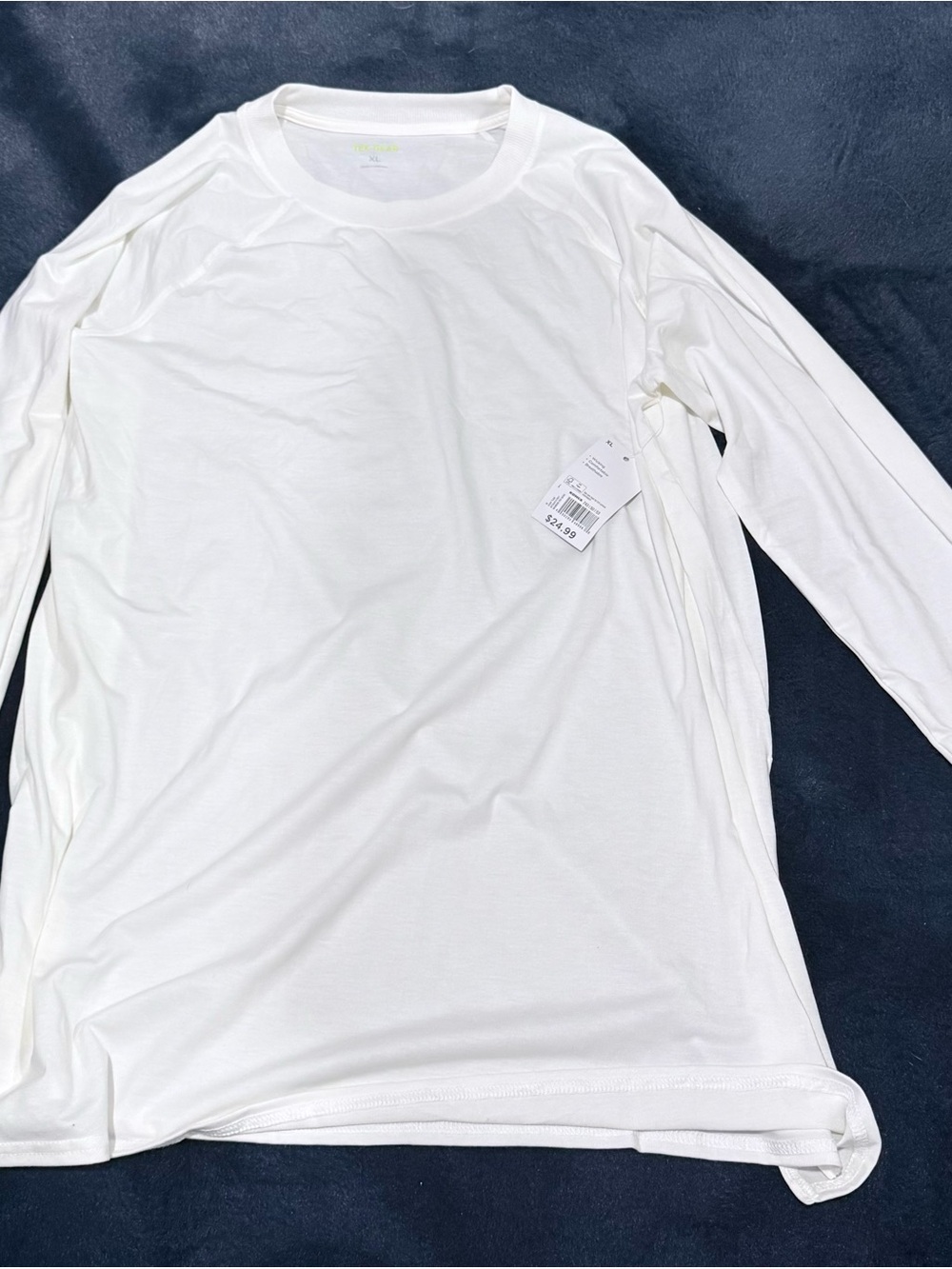 Tek Gear XL Women’s Long-Sleeve Crew Shirt in Ivory Tusk - Picture 6 of 6